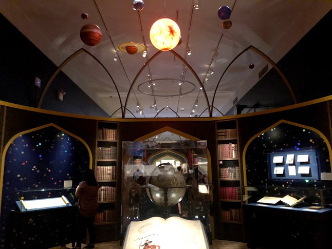 Magic comes into our life! The Harry Potter's show was opened in New York Historical Society