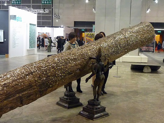 Много Арт Базеля не бывает: очередь Гонконга! Броские факты и кадры юной и грандиозной «дочки» крупнейшей выставки искусства