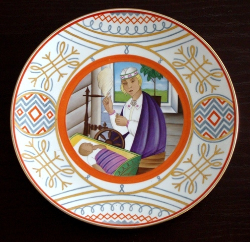 Alexandra Mitrofanovna Beltsova. Decorative plate "Cradle"