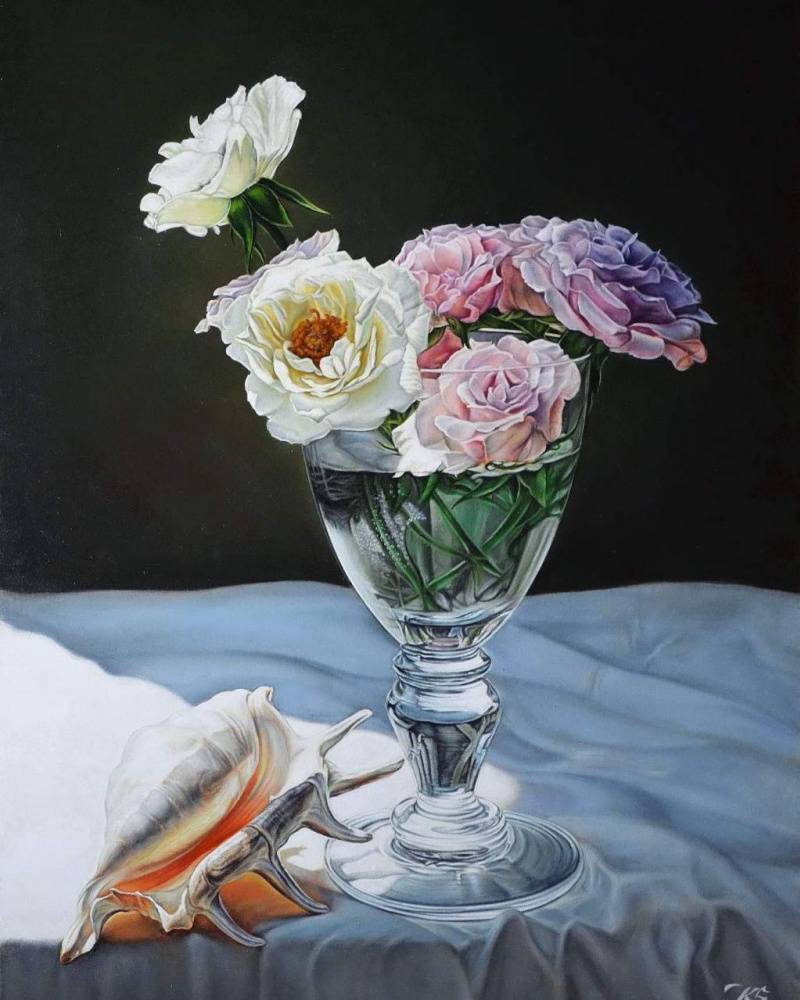 Sergey Kuzmin. Roses and shell