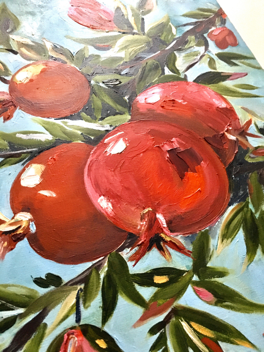 Ksenia Baranova. Flowering pomegranate