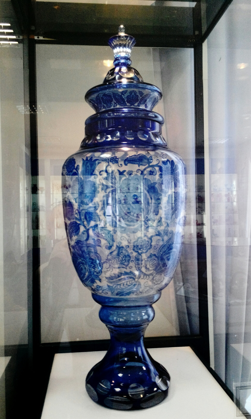 Pavel Petrovich Averkov. Decorative vase