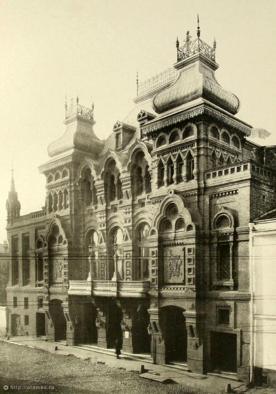 Здание театра «Парадиз». Архитекторы Терский, Шехтель (фасад театра), 1885 г., Москва. В настоящее в