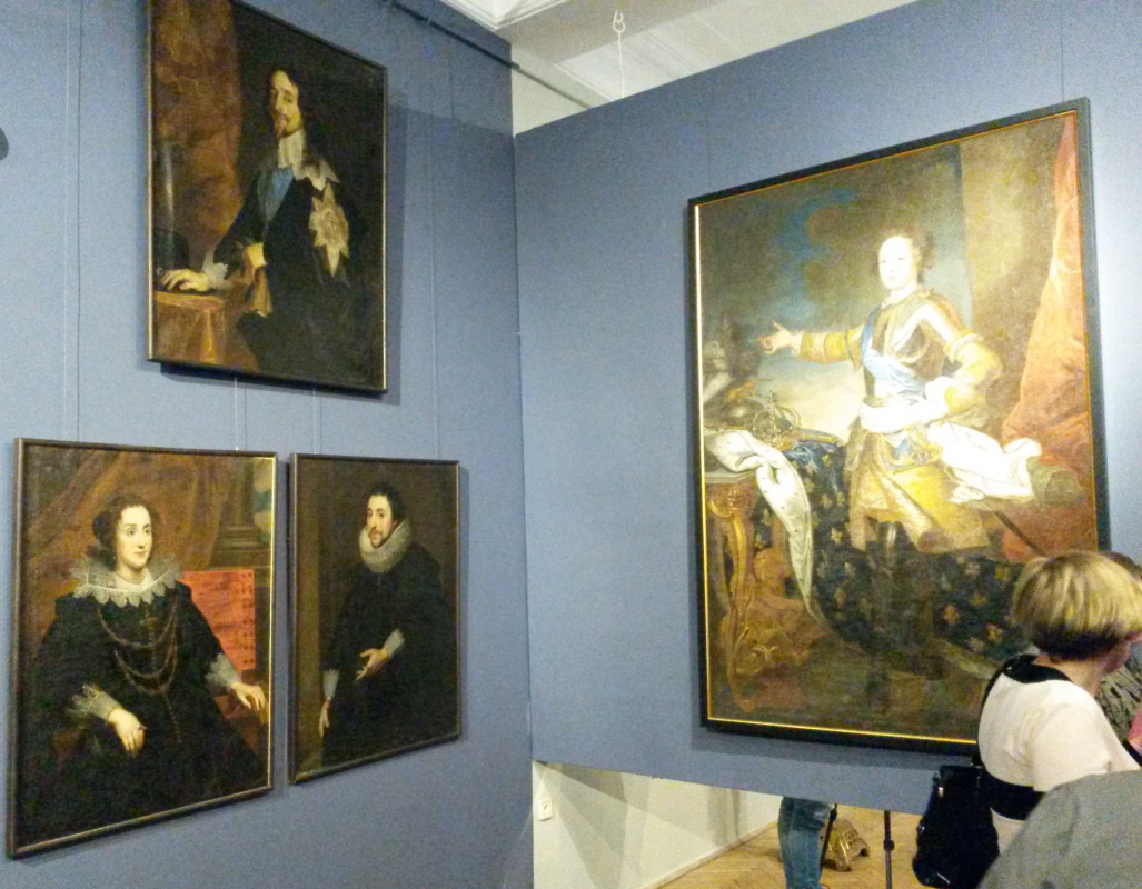 Сокровища "Галицкого Версаля" показывают на сенсационной выставке во Львове