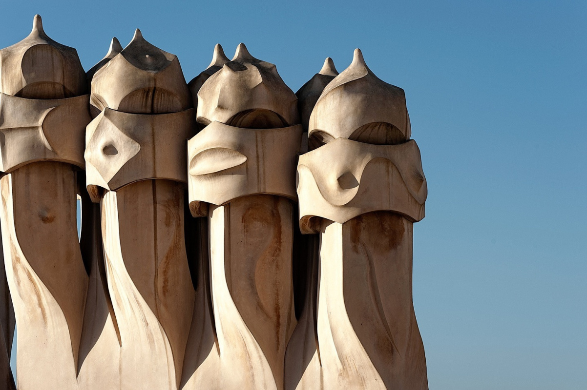 Casa Mila roof decoration. All roof details symbolize the underwater world, sea and caves. Photo: To