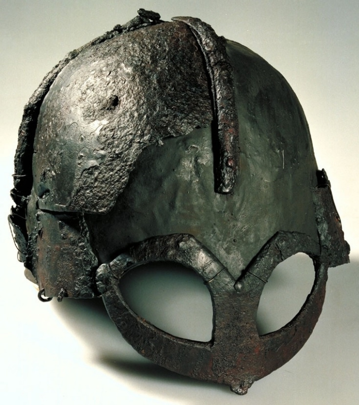 Шлем из Гьермундбю,  конец IX — начало X века