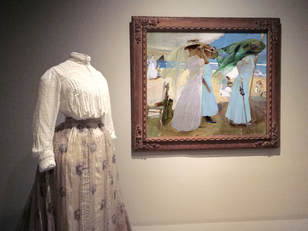 Соролья и мода: наряды «прекрасной эпохи» представили вместе с картинами художника