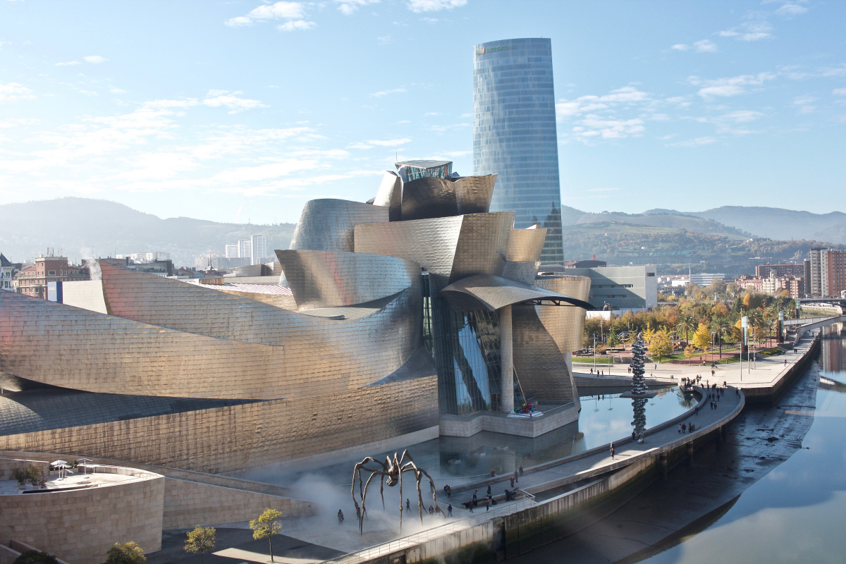 Frank Owen Gehry. Guggenheim Museum Bilbao