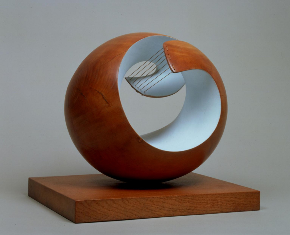 Barbara Hepworth. Sea