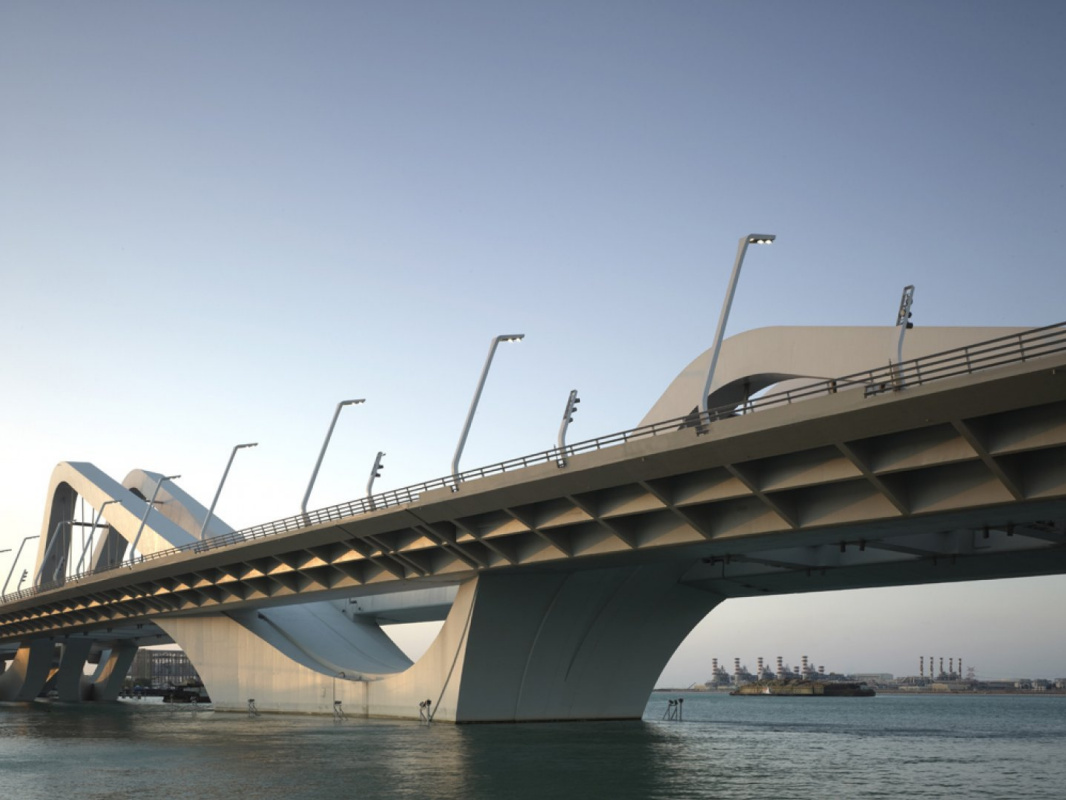 Zaha Hadid. Sheikh Zayed Bridge