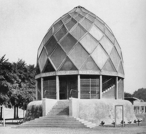 Bruno Taut. Padiglione di vetro