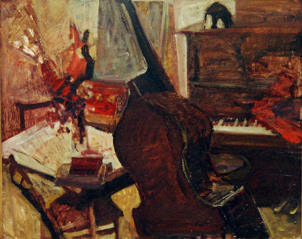 Larissa Vasilyevna Kopylova. Double bass in the interior