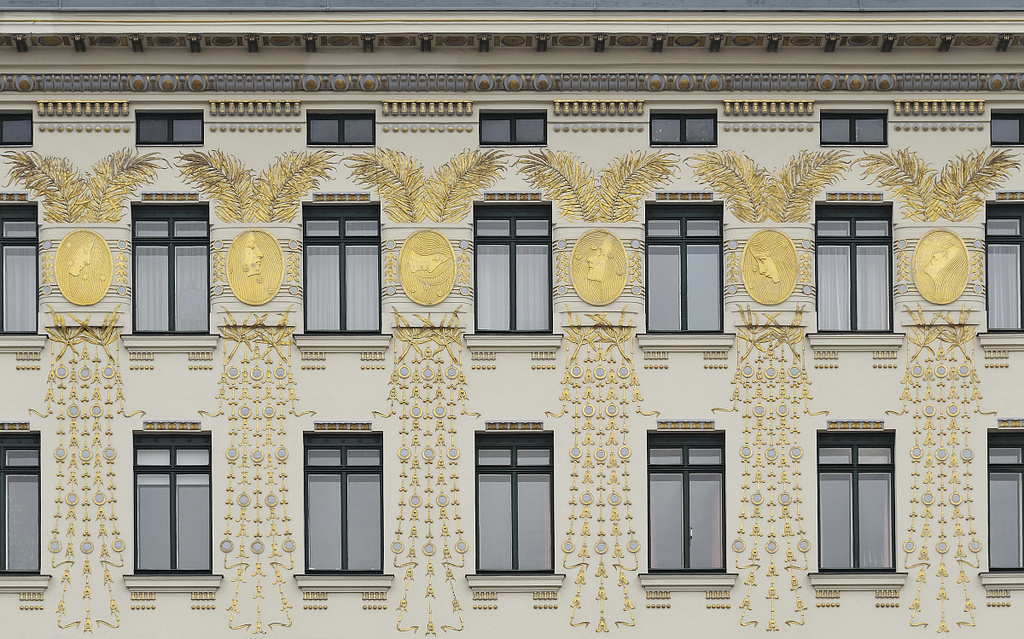 Koloman Moser. Golden medallions, facade, apartment building at Linke Wienzeile 38