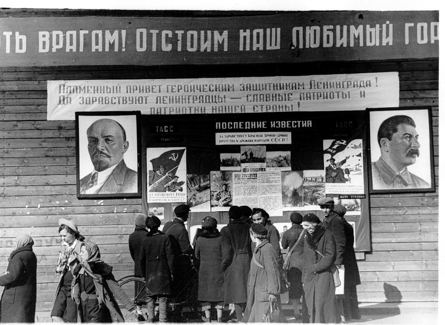Historical photos. “Fiery greetings to the defenders of Leningrad” and anti-war posters in besieged Leningrad